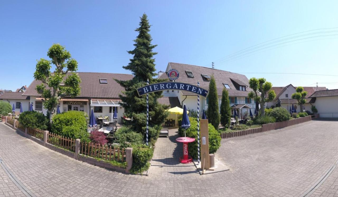 Hirschen Apartments Reute  Buitenkant foto