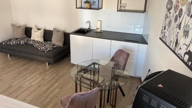 Hirschen Apartments Reute  Buitenkant foto